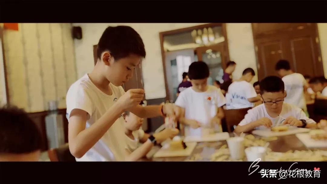 国庆期间玩着学:PBL批判式阅读写作训练营——飞天梦