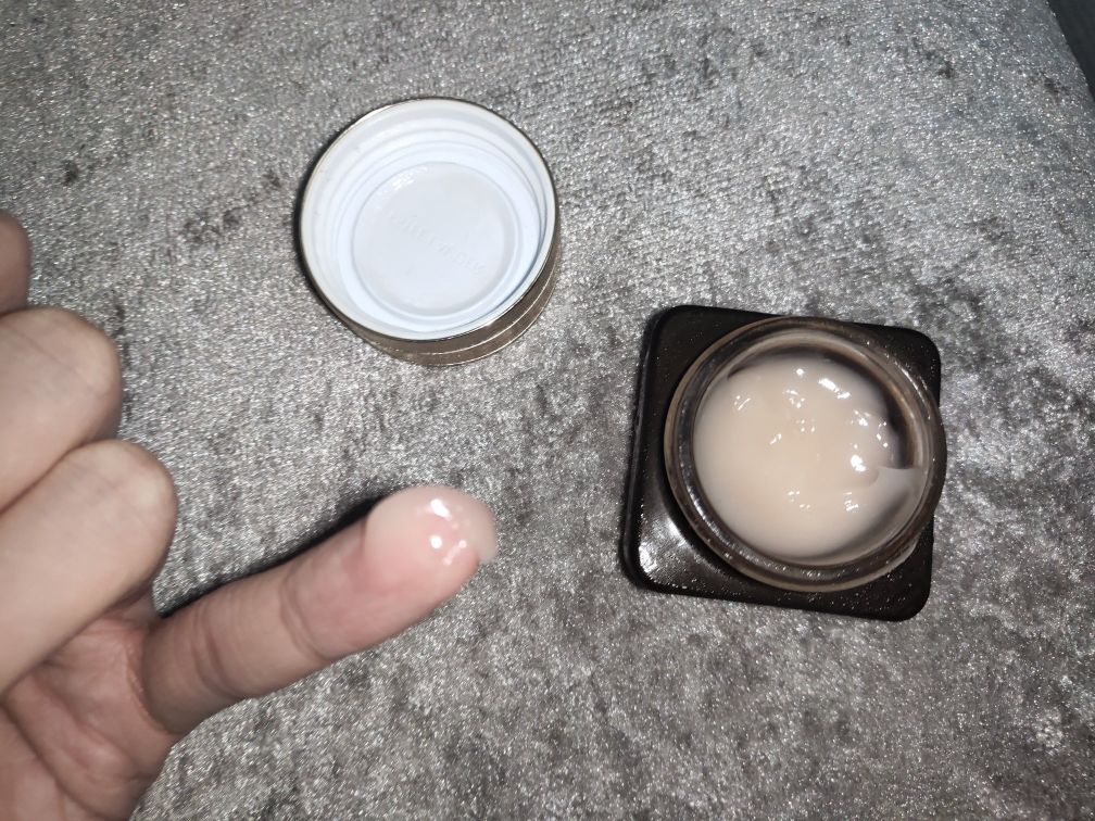 雅诗兰黛眼霜哪个去黑眼圈,雅诗兰黛眼霜哪款去黑眼圈最好