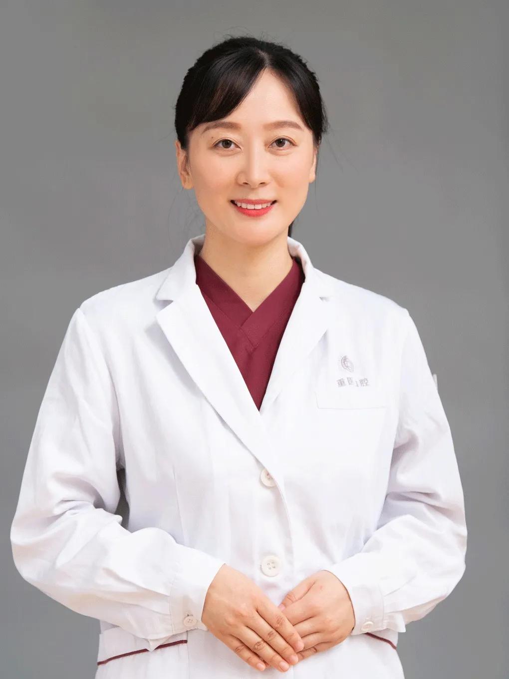 中国医师节致敬最美白衣天使,中国医师节致敬可爱的人