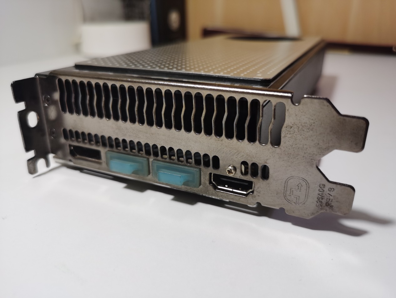 nvme外接显卡,显卡插槽可以装nvme显卡