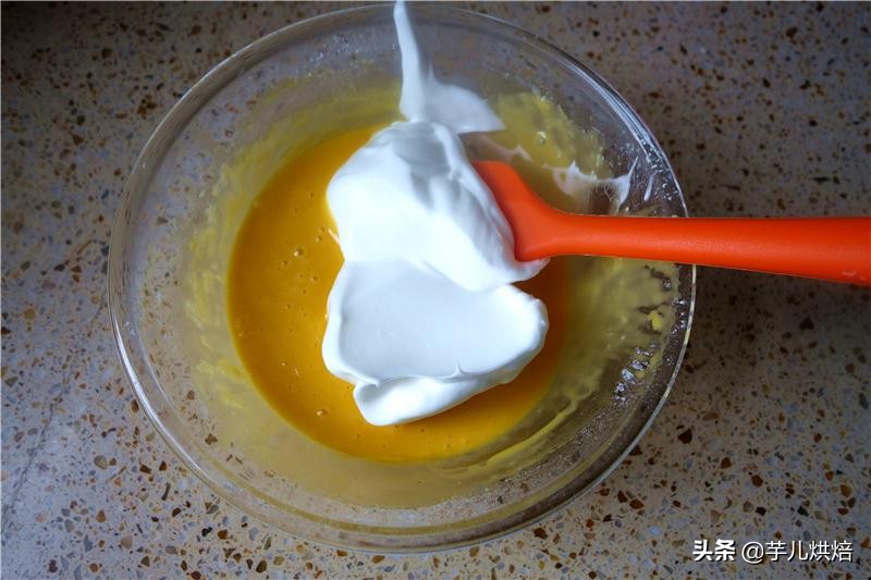 卷不裂的蛋糕卷怎么卷,蛋糕卷怎么卷才成功窍门