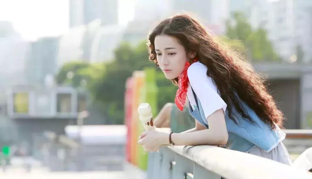 男士在家diy卷发,超级有质感的卷发