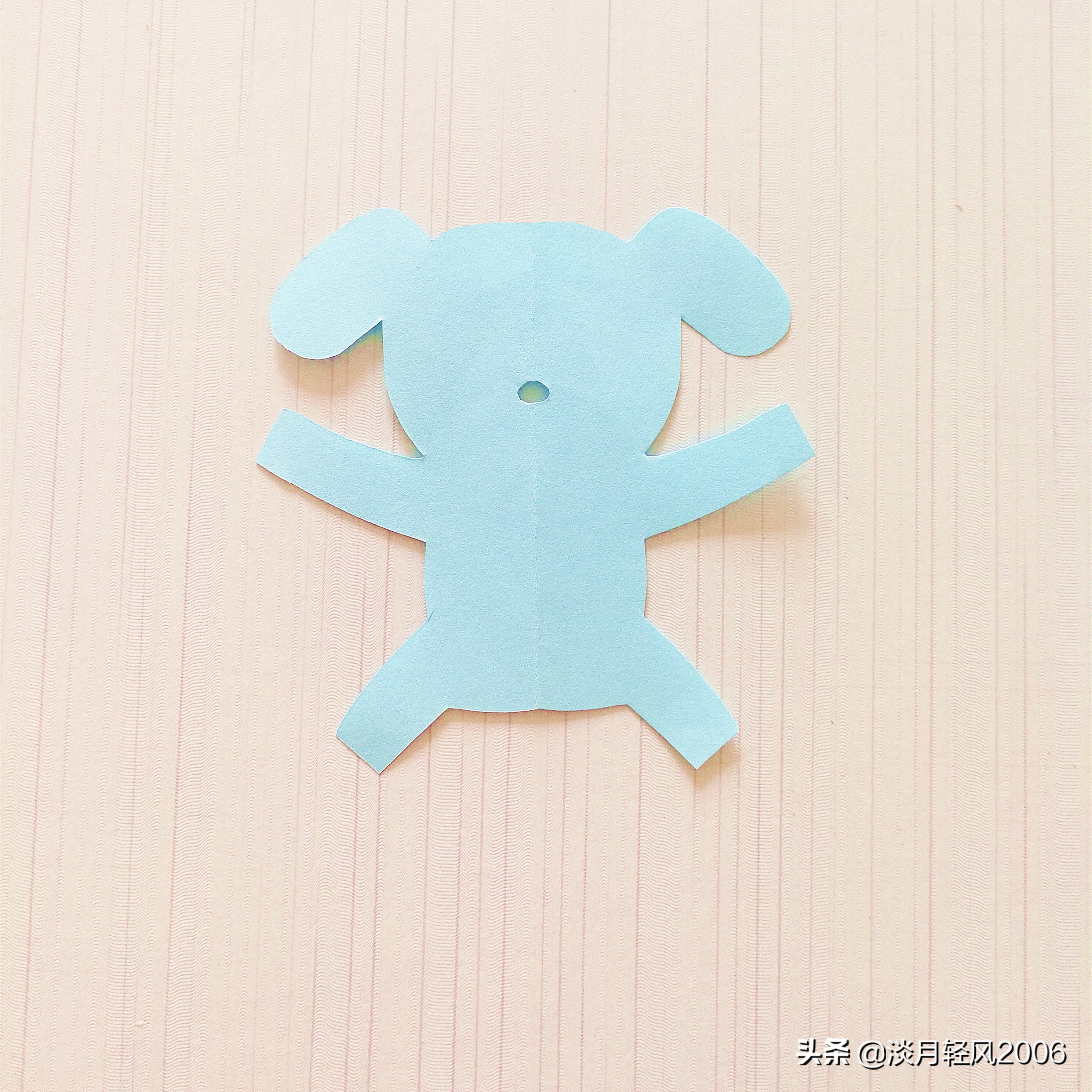 小狗头饰手工制作卡纸,用卡纸给小狗剪个房子