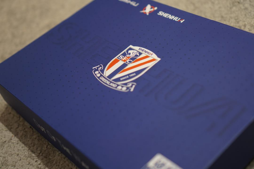 上海申花接地气鞋,上海申花足球袜