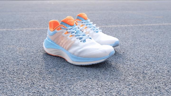 李宁superlight19适合什么跑者,李宁新鞋排行
