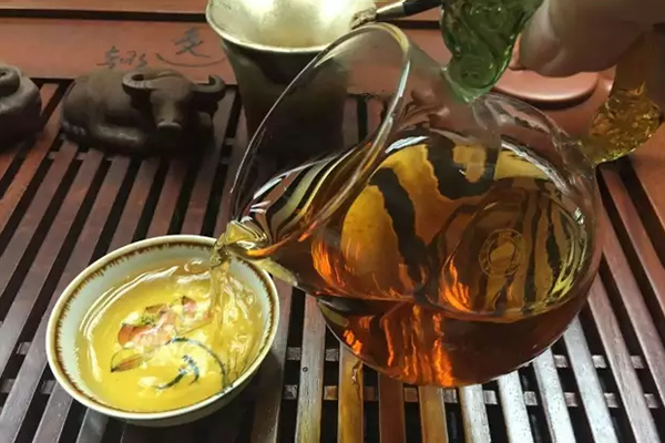 沉香白茶与沉香茶有什么区别,罗汉沉香茶解说词