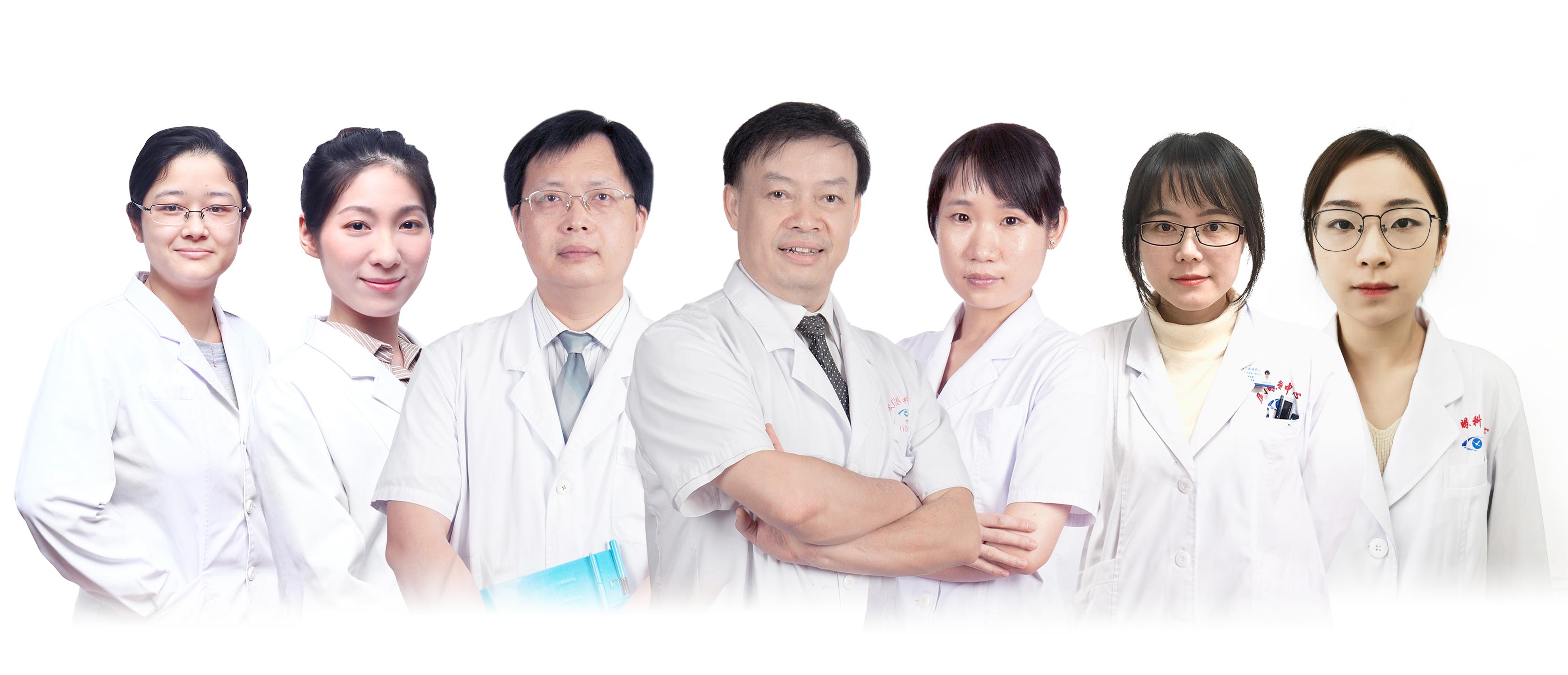 孩子挤眼耸肩是怎么回事,小孩老是瘪嘴耸肩是什么原因