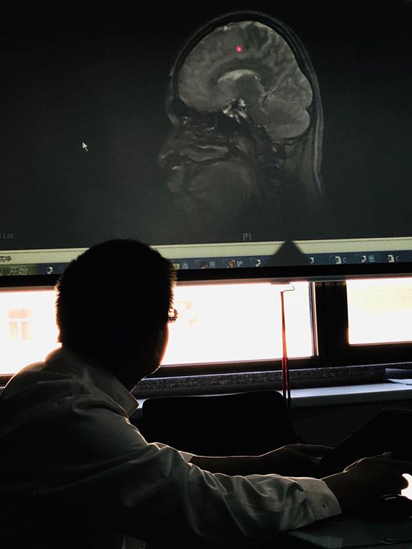 植物人状态是像植物一样吗,植物人被唤醒的感觉