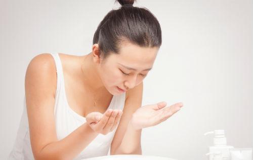 觅见氨基酸洁面慕斯,绽妍氨基酸洁面慕斯