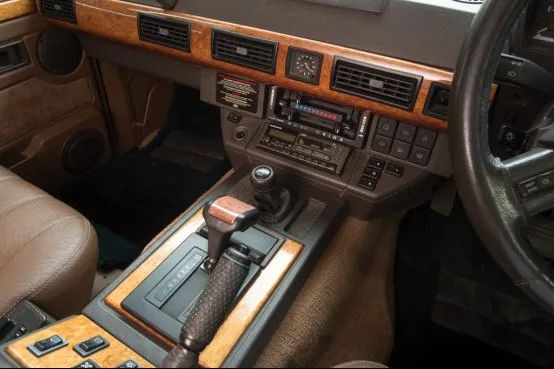 路虎揽胜全方位介绍,各代路虎揽胜车型