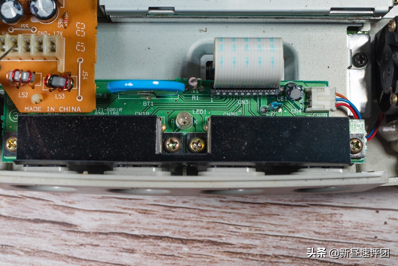 翻新修复DreamCast游戏机：好端端的产品，差点让公司倒闭