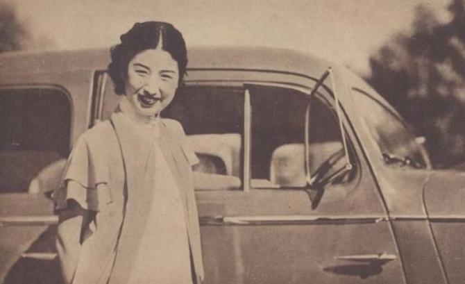 22岁的郑苹如诱杀汉奸被捕，牺牲后为何还深陷桃色新闻漩涡？