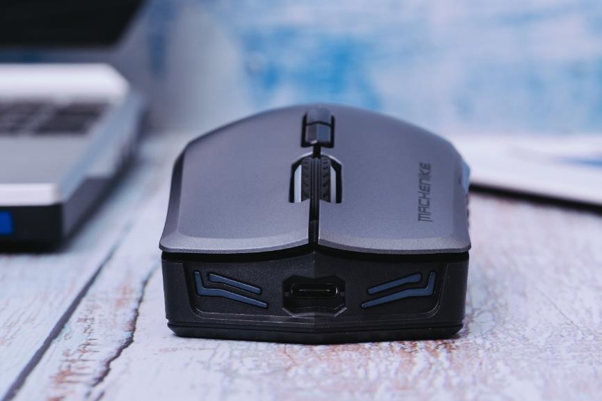 机械师无线鼠标m7如何使用畅玩版,机械师m7无线鼠标侧边按键