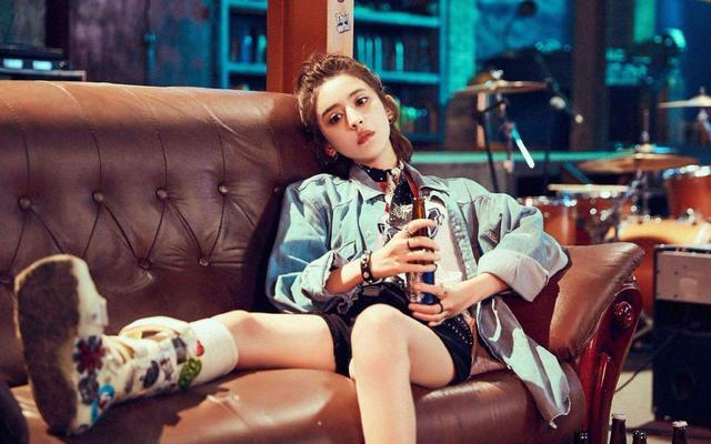 缝纫机乐队真有这个乐队吗,缝纫机乐队破吉他乐队