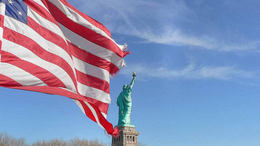 启真新论丨浙大学者洪宇：美国传媒自由的光环，经不起质疑