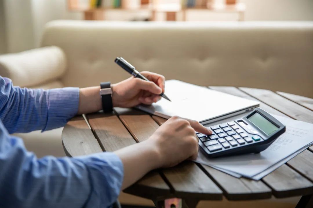 电脑租赁有什么优势和劣势,电脑租赁公司盈利模式