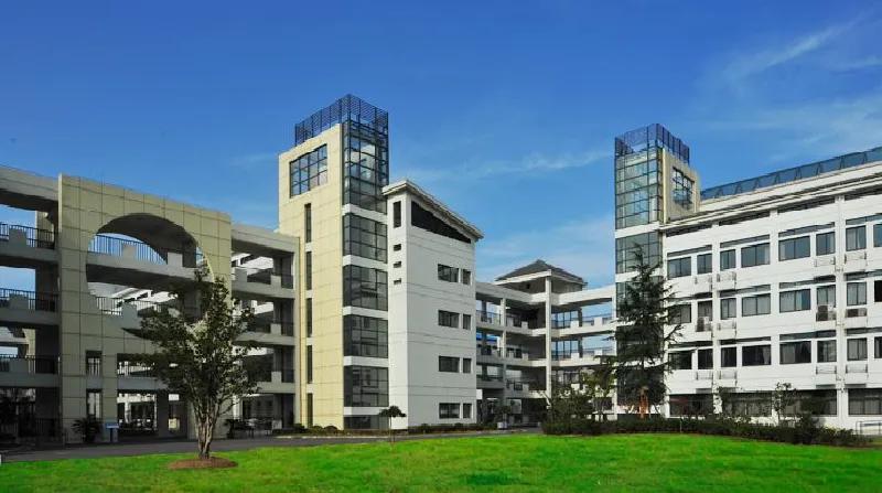 上海这16所学校成全国示范,上海即将改名的5所大学