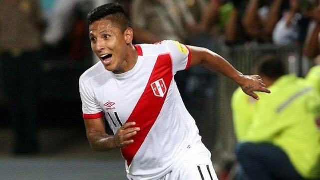 足球梅西球队在哪个国家,足球球星梅西简介