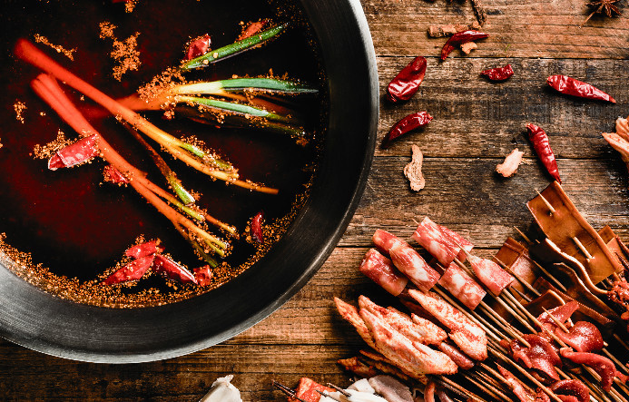 牛华麻辣烫视频,乐山喜绿缘牛华麻辣烫