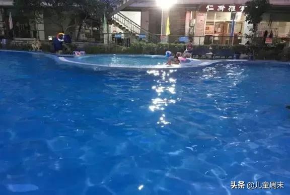 深圳游泳教练培训学校有哪些,深圳成人游泳培训班哪里好