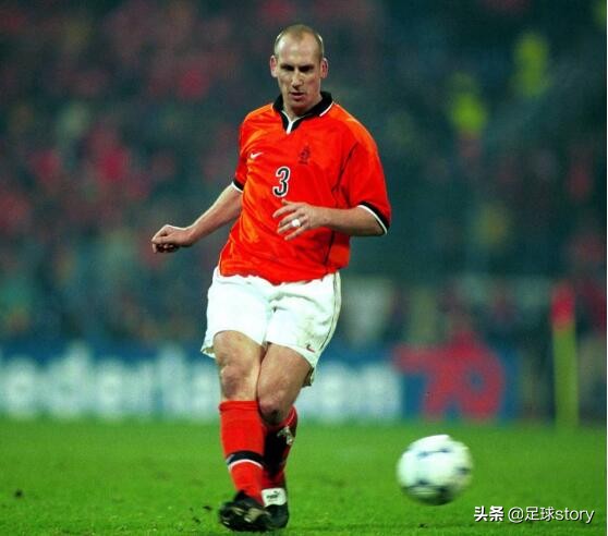 荷兰历史最佳11人,荷兰队史最强11人