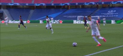 回顾2015年巴萨3-0拜仁梅西,2013欧冠拜仁7-0血洗巴萨什么时候