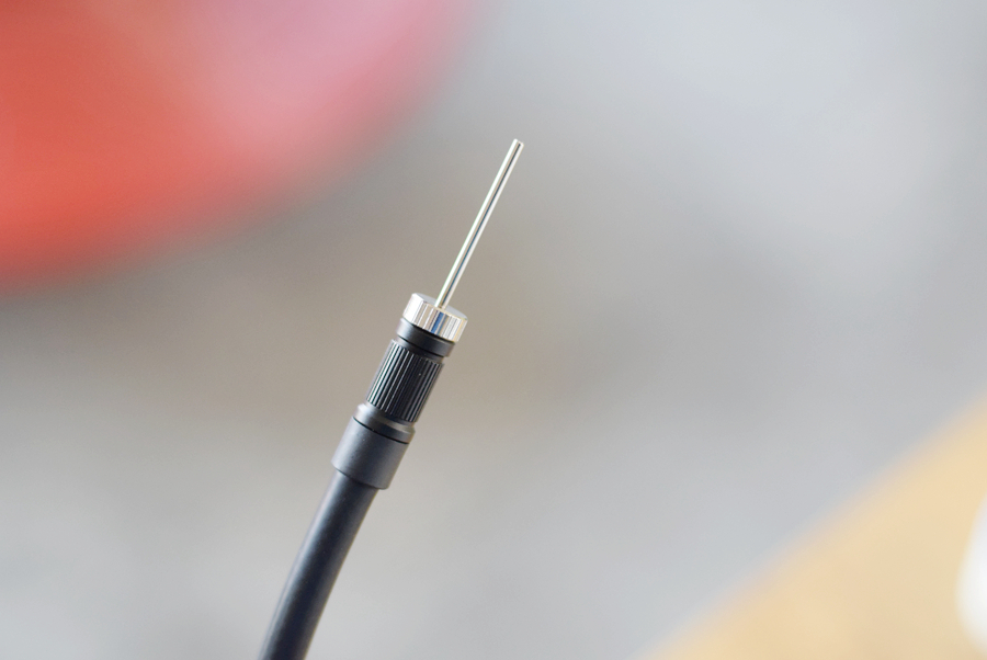 小米发布会前夕神秘机型遭曝光,小米首款车型曝出