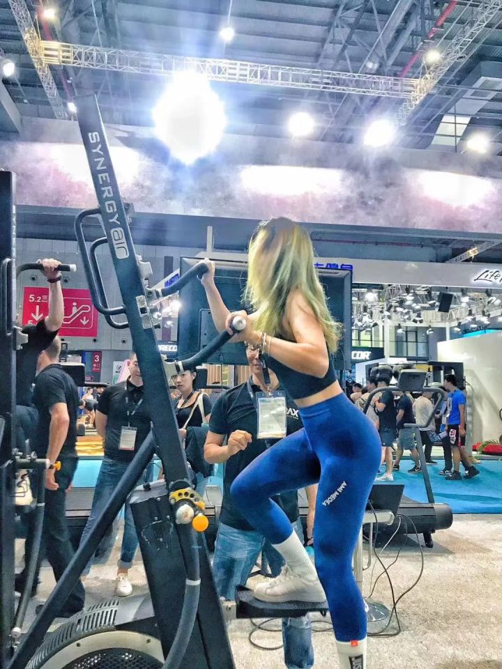 体育女神95后,28岁女神通过健身成功逆袭