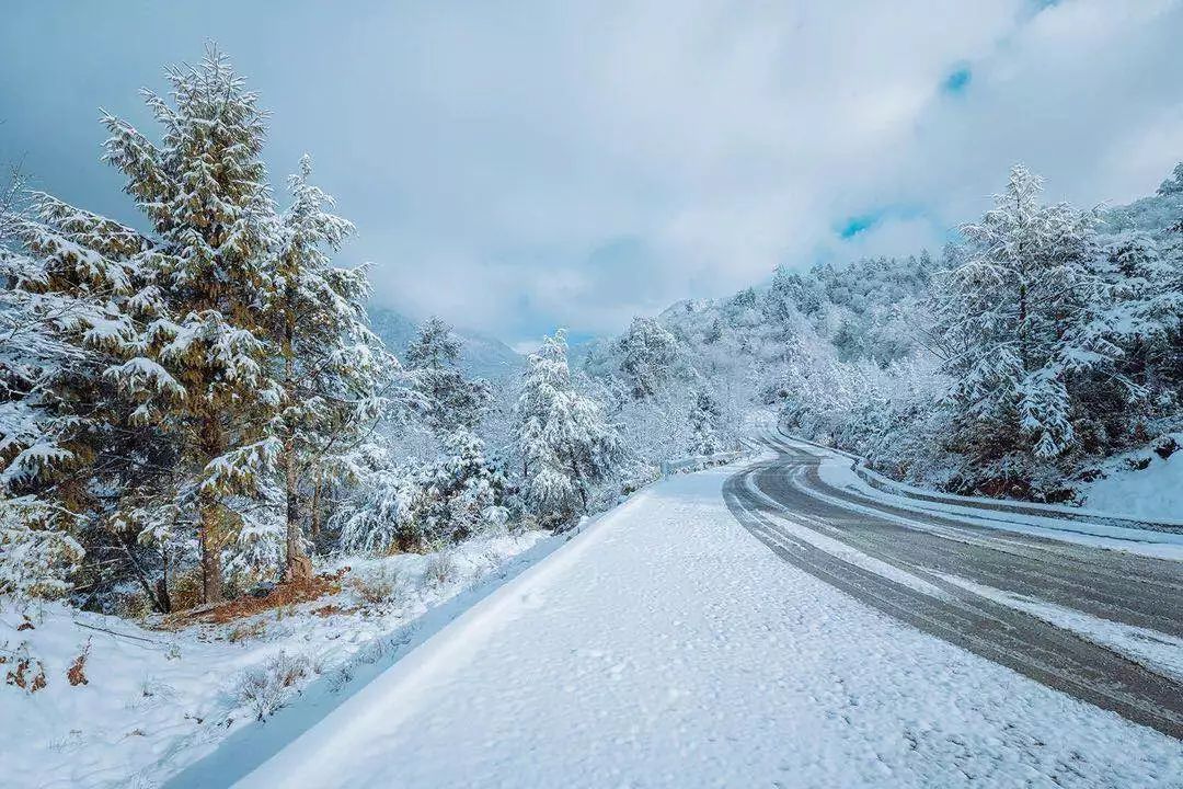 成都附近看雪一日游推荐表,成都周边轻徒步玩雪一日游