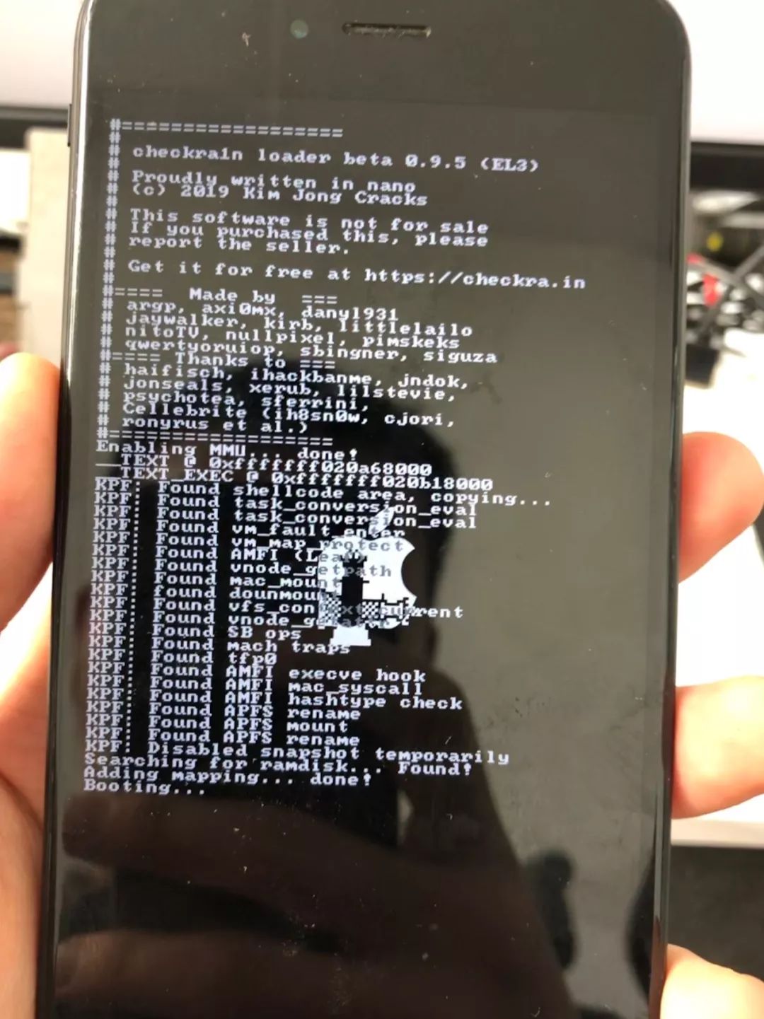 iphone越狱后可以绕过id验证吗,iphone有id越狱会出现问题吗