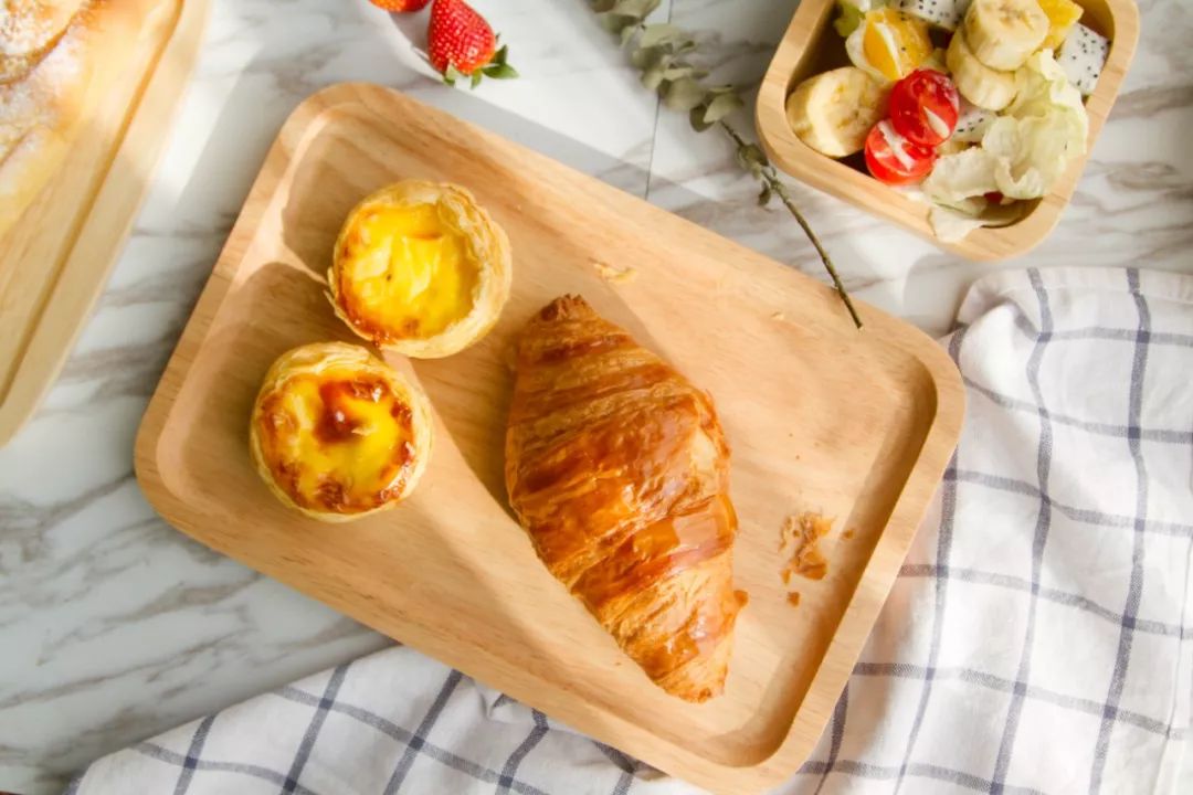 幸福西饼和好利来的蛋糕哪个好吃,幸福西饼好利来市场占有率