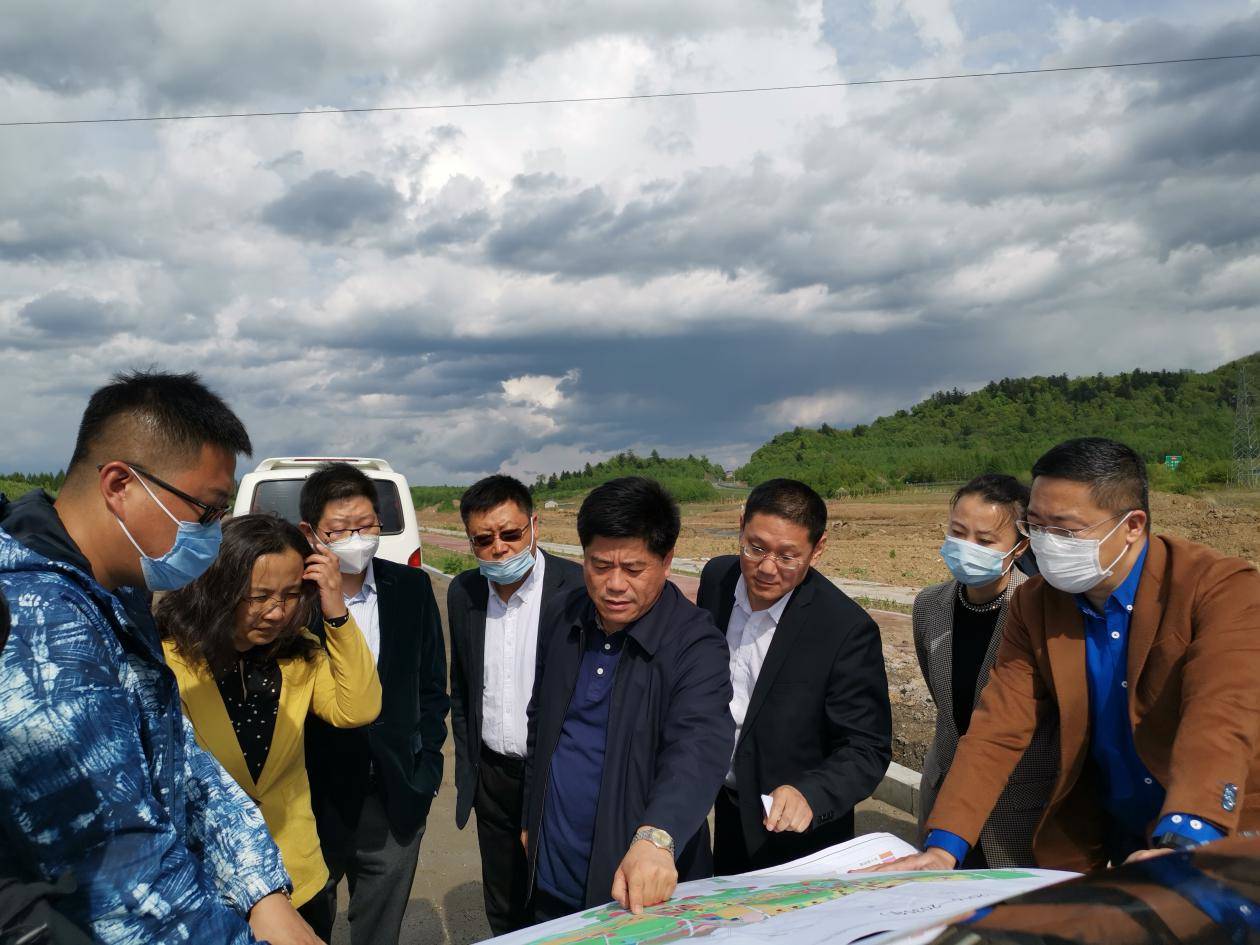 中奥集团考察长白山冰雪运动中心项目
