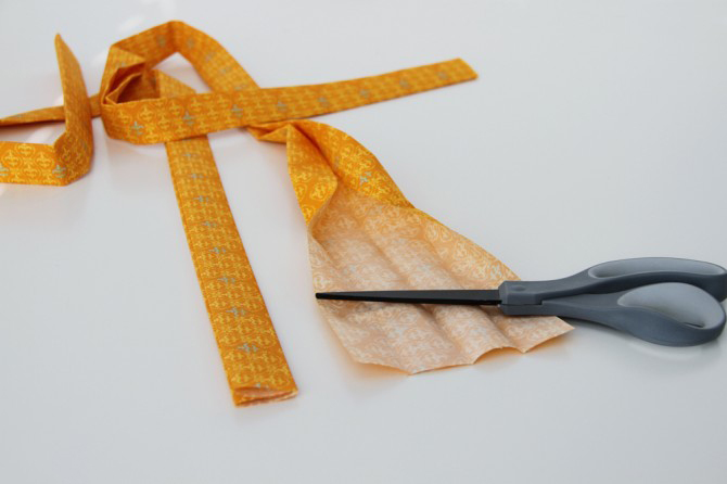 小孩连衣裙的蝴蝶结的制作教程,好看的儿童连衣裙编织教程