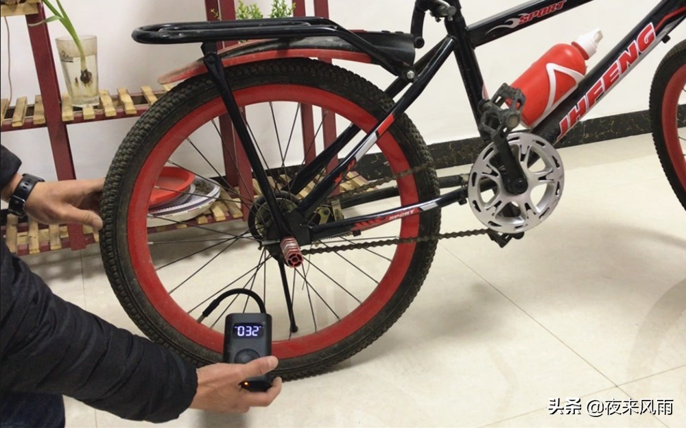 小米电动汽车充气神器,小米充气宝适用所有电动车吗