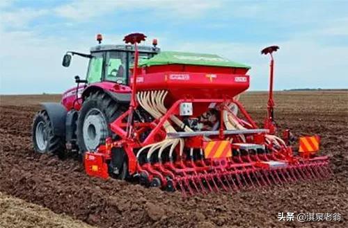 小麦条播怎么播,小麦撒播高产还是条播高产