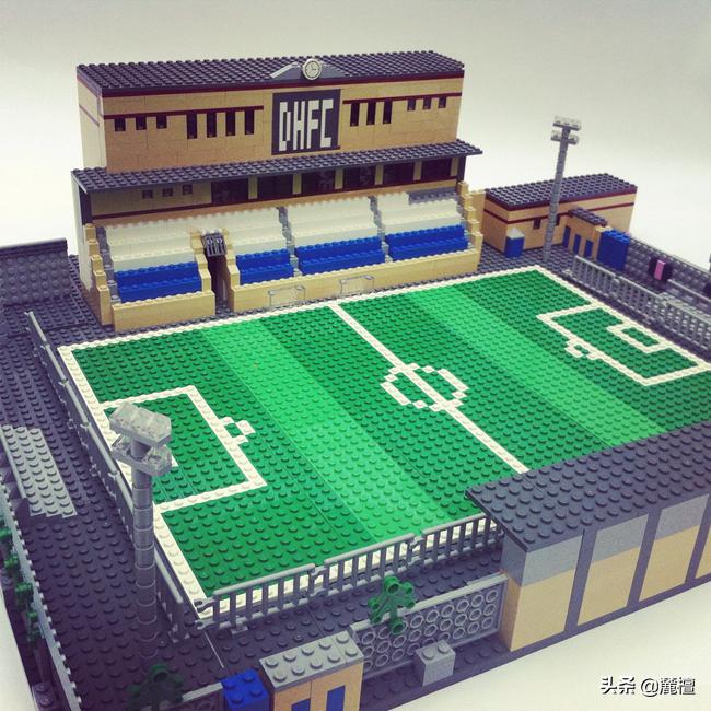 用乐高还原足球世界杯,足球比赛乐高搭建