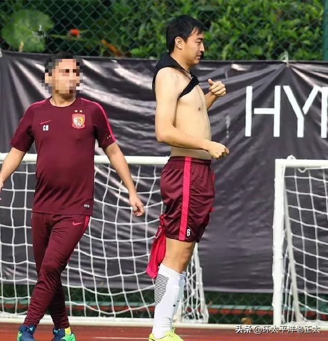 鍥借冻涓矾鑴婃,鍥借冻浼樼鐞冨憳鑵硅倢