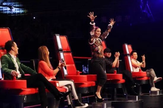 辉煌30年的电影,辉煌三十年电视剧