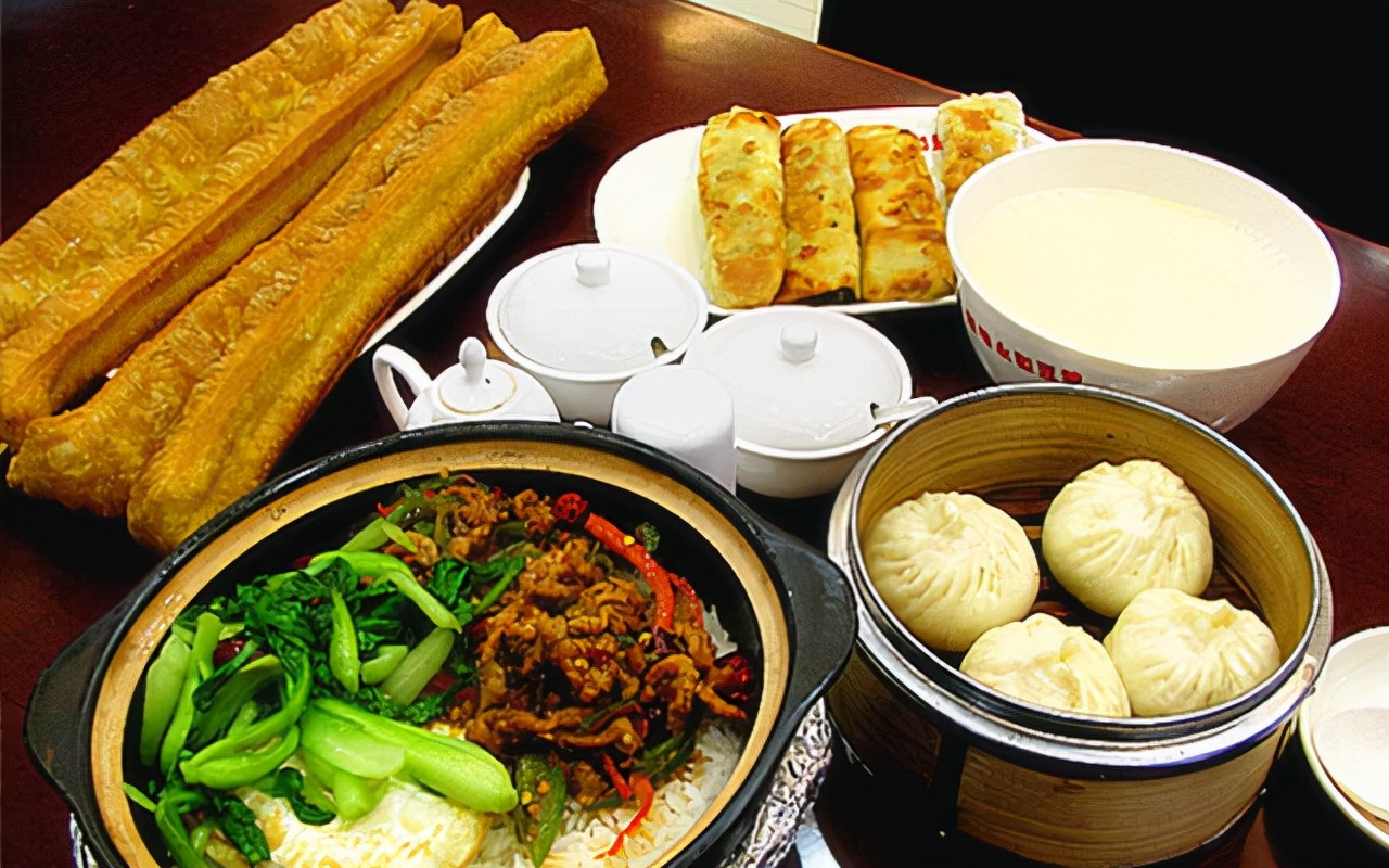 一日三餐吃什么一个月瘦50斤,一日三餐哪一餐吃粗粮最好