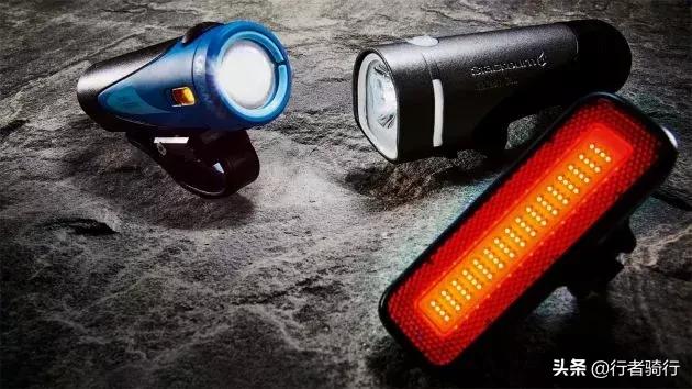 外媒评选十佳车,最实用的自行车灯
