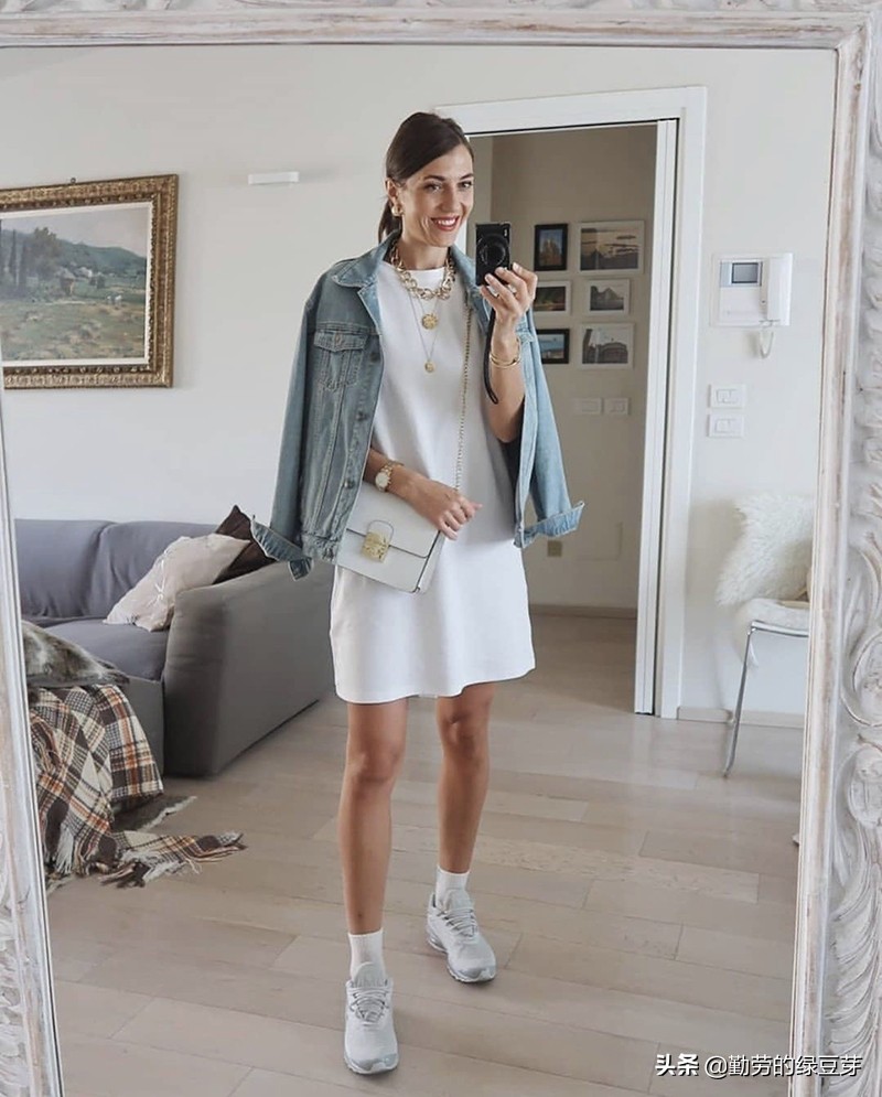 雪纺衫怎么穿好看图解大全,雪纺衫搭配讲解图解女士