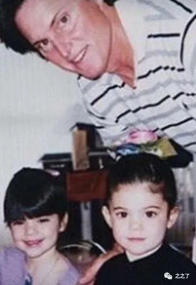 与卡戴珊同行克里斯詹娜,卡戴珊继父和克里斯詹娜