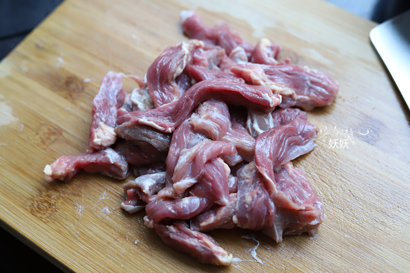 空气炸锅烤风干牛肉干最正宗做法,用烤箱做牛肉干