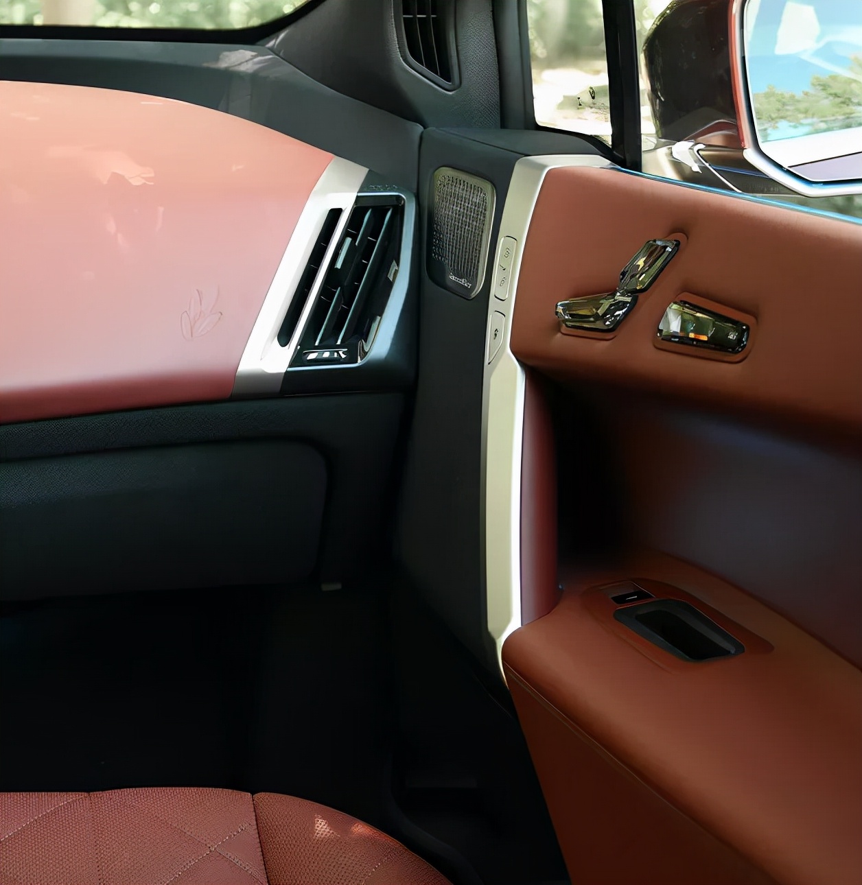 材料工程师的真实感受,宝马IX评测