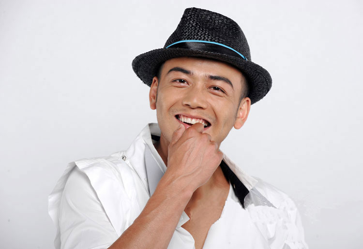 杨烁最后改变了吗,杨烁为什么这几年不红了