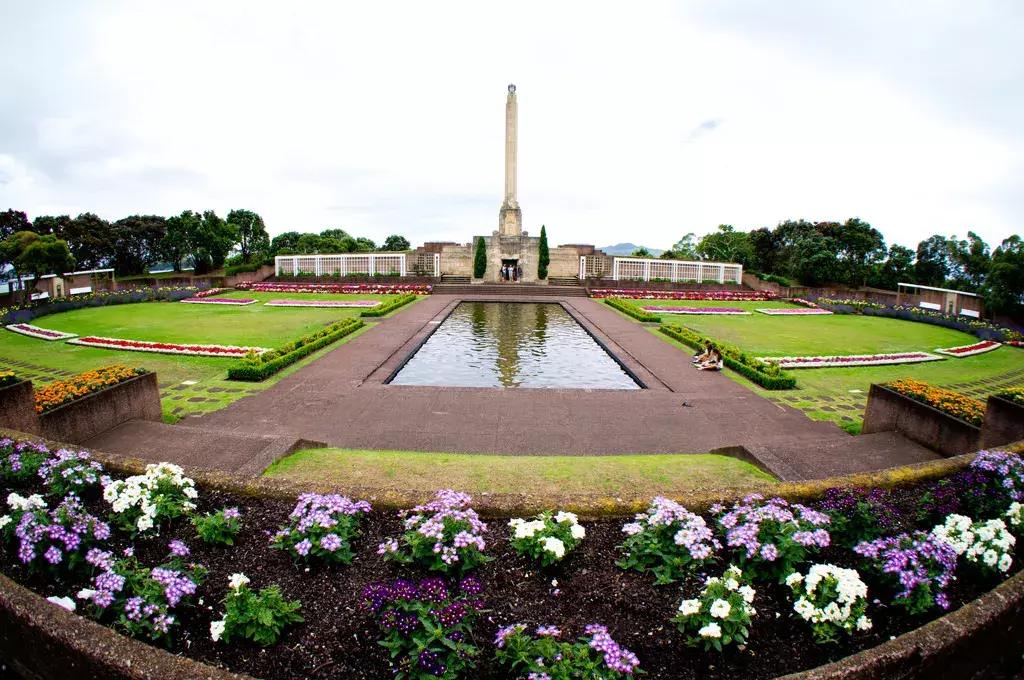 来这里认识世界全文,来这里认识世界完整版