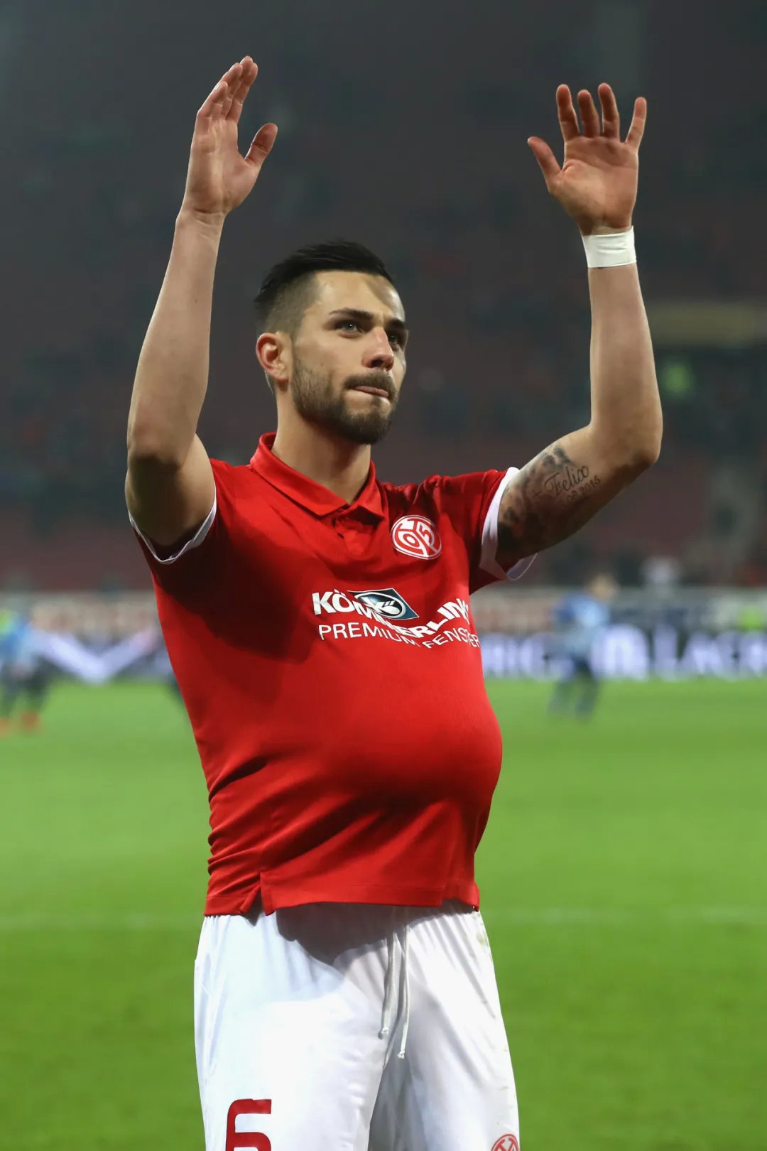 别吵了！听我的，都听我的