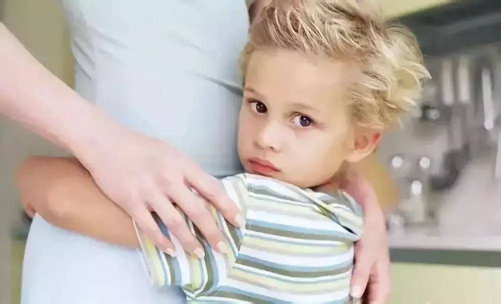 孩子每天半夜12点还不睡怎么办,孩子每晚到点就不睡了