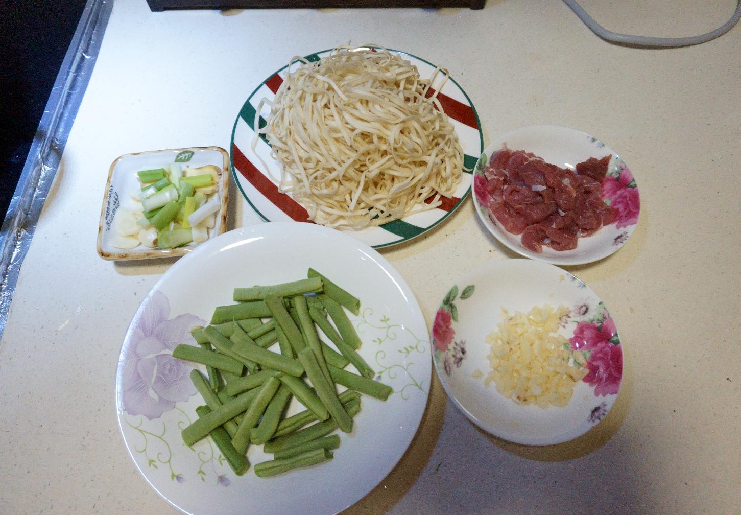 一锅两用双胆,一锅多用多功能的压力煲