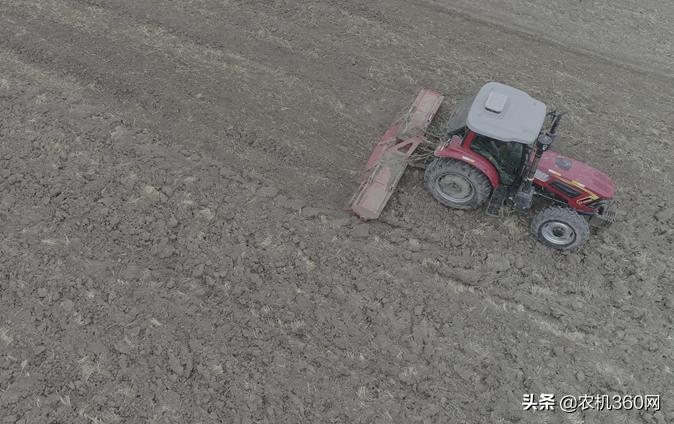 这家农机具有多火！经销商在卖他！合作社在卖他！用户在找他！